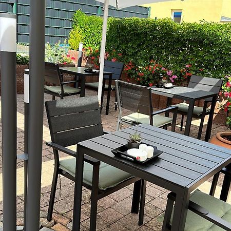 Hotel Restaurant Germania Neuwied Exterior foto